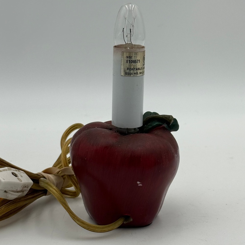 Vintage Price Products Red Apple Accent Lamp Teacher Gift Nightlight 1993